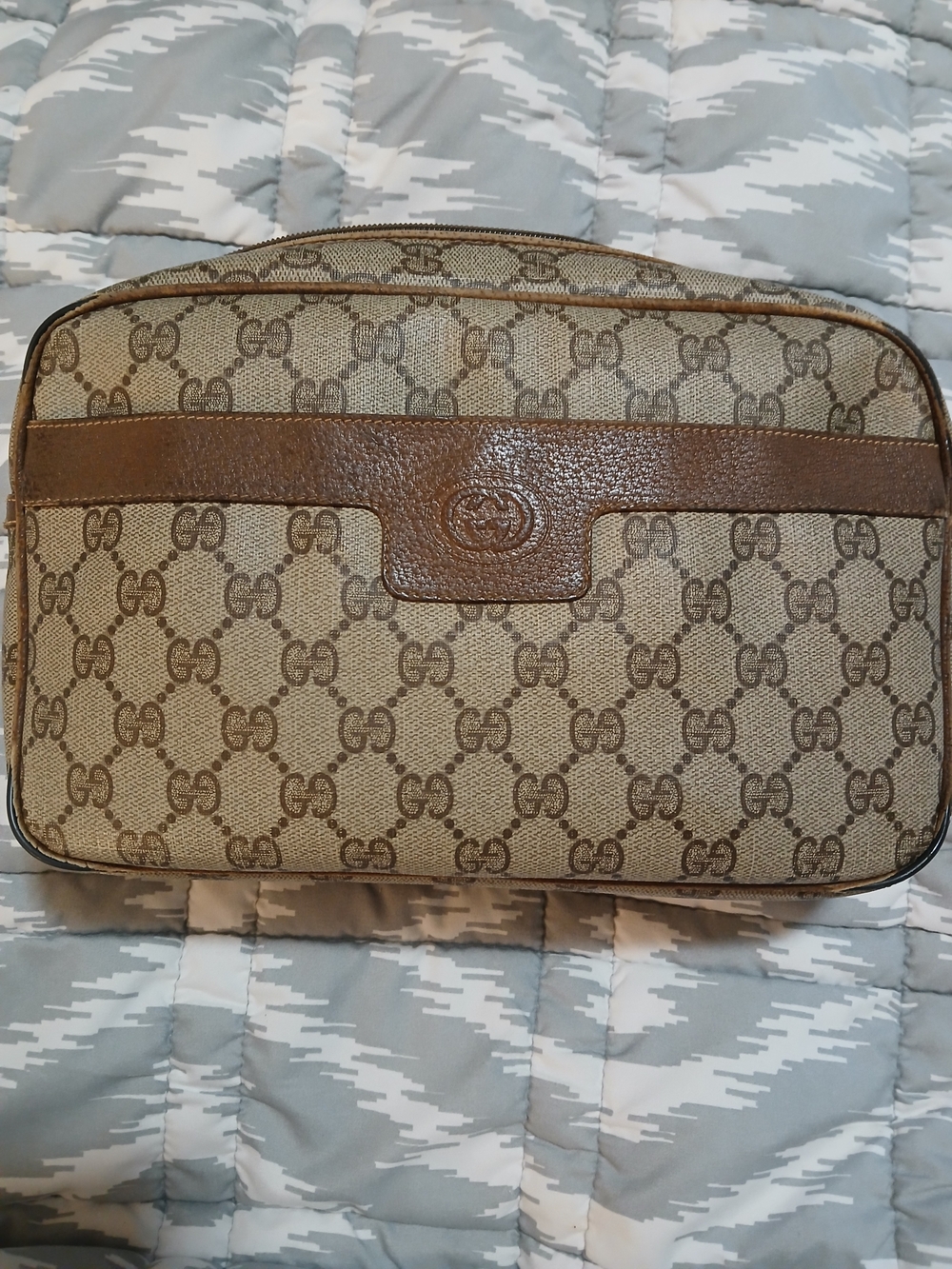 Gucci Tan Brown GG Supreme Canvas  Toiletry Case